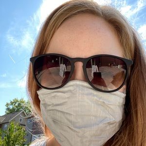 Meet your Posher, Cathy